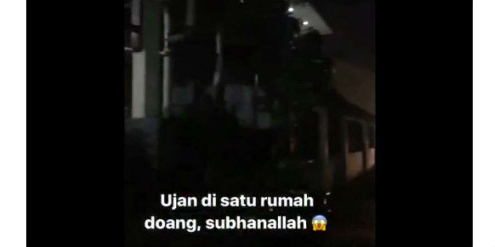 Heboh 'Hujan' Langka di Tebet, Cuma Guyur 1 Rumah