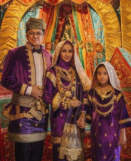bella dan engku emaran