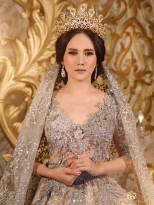 Mulan Jameela Foto Bareng Driver Ojek Online Geger