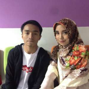 Berteman dengan Awkarin, Salmafina Akan Ajak Awkarin Hijrah?