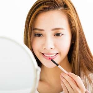 Matte atau Glossy, Pilih Sendiri Duo Lip Color Favoritmu!