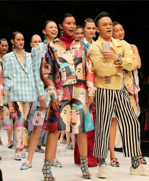 Instagram Tities Sapoetra