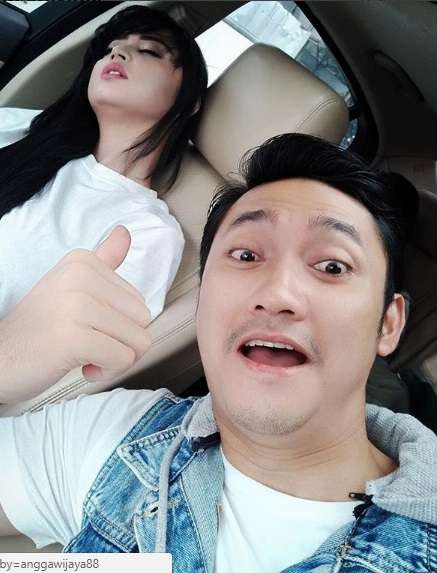 Dewi Perssik