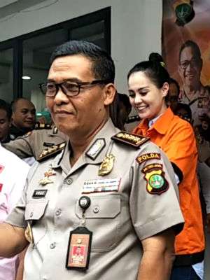 Jennifer Dunn Ditangkap Polisi Saat Berada di Kamar