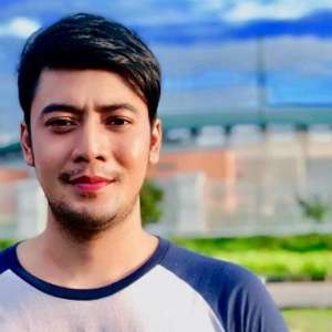 Kriss Hatta Tegaskan Pacar Billy Syahputra Adalah Istrinya