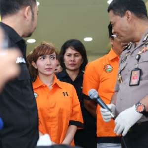 Reaksi Roro Fitria Saat Diciduk Polisi