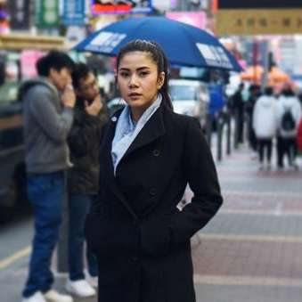 Cynthia Ramlan Nyaris Terlindas Mobil Saat Syuting