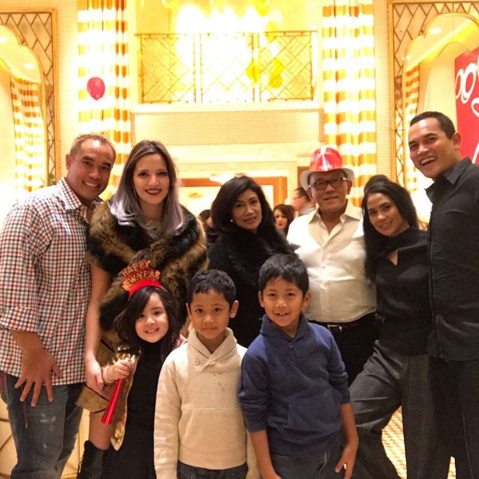 Jadi Istri Ardi Bakrie, Nia Ramadhani Akrab dengan Mertua