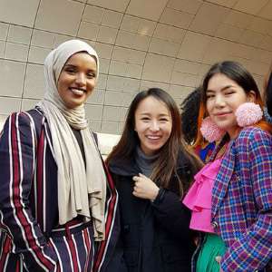Tiru Korea Street Style Kaum Milenial di Seoul Fashion Week