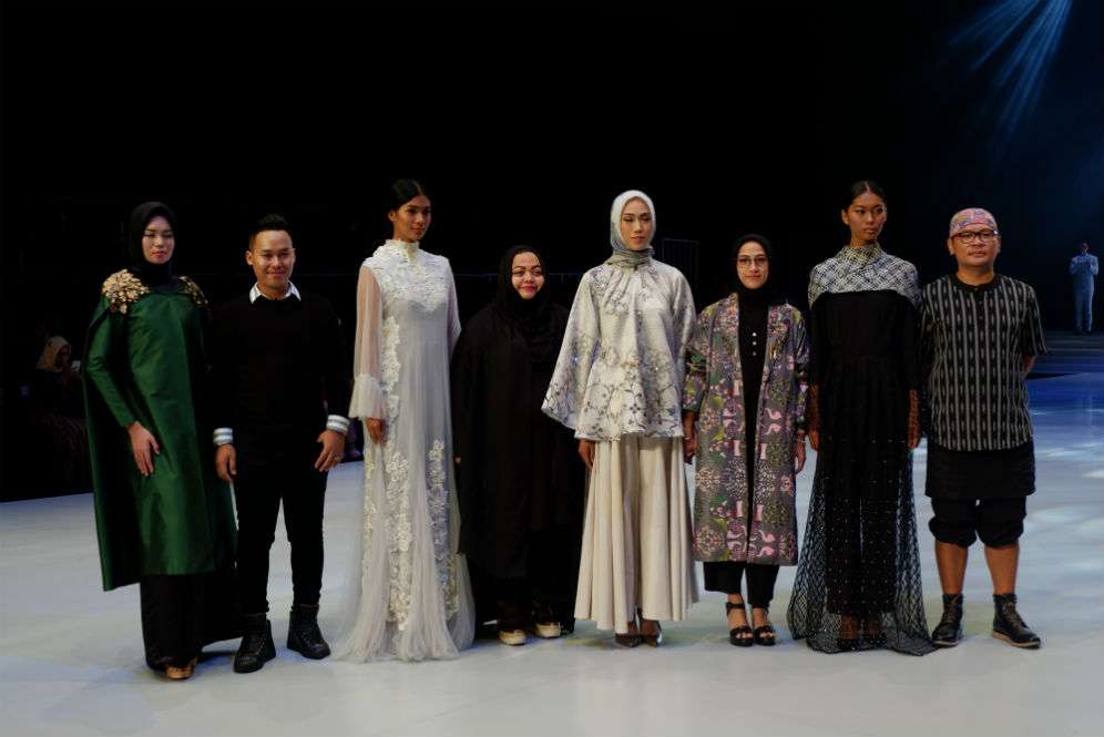 Wardah Sinar & Pijar/Carolina Septerita