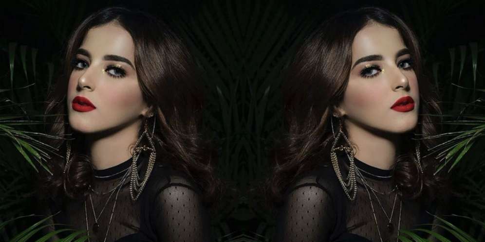 Tasya Farasya: Calon Dokter Gigi Cantik yang Jago Makeup