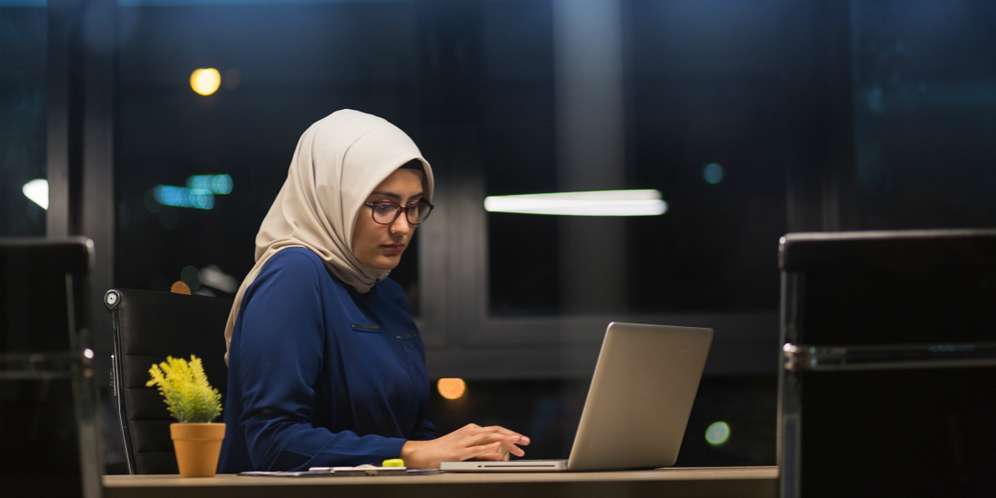 Karyawan yang Lembur Seharusnya Boleh Bangun Siang