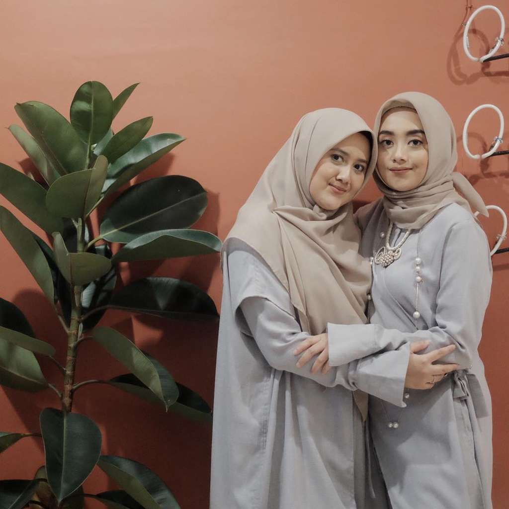 Nalia Rafika dan Nabila Hatifa
