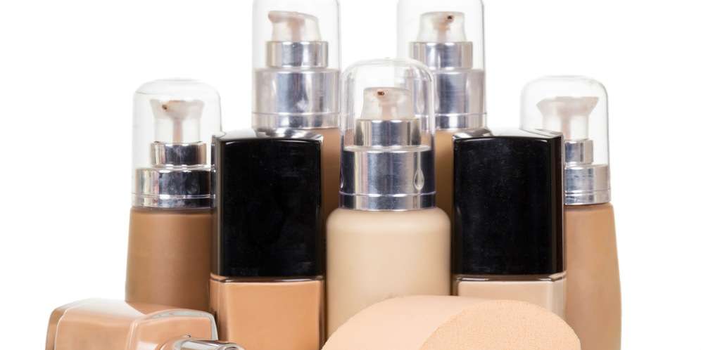 Bingung Pilih BB Cream Atau CC Cream? Ini Perbedaannya