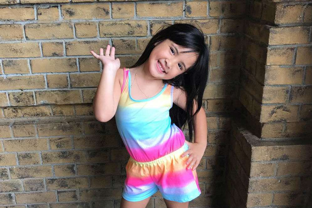 Putri Nia Ramadhani Melongo Lihat Kelakuan Orangtuanya