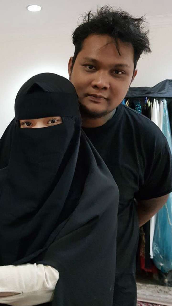 Istri Bercadar, Virgoun : Perempuan Ahli Surga Itu