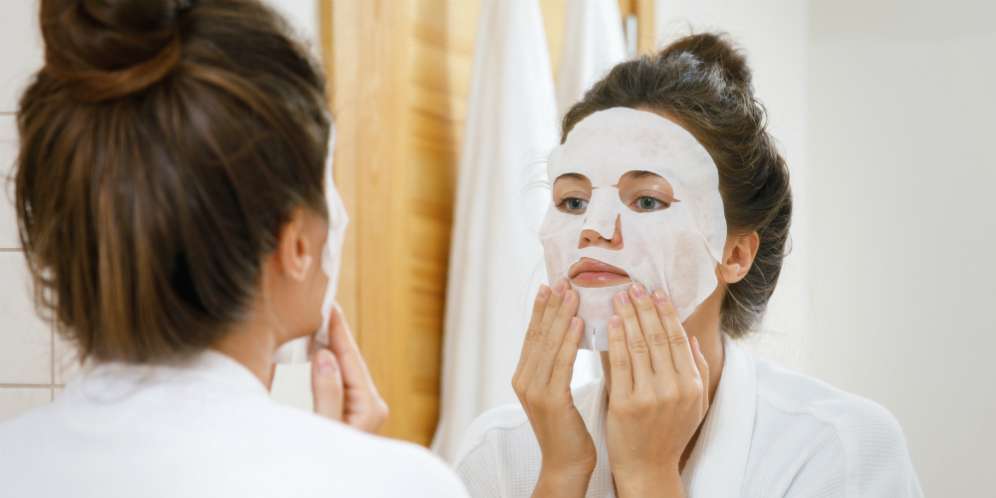 Tips Dapatkan Hasil Maksimal Memakai Sheet Mask