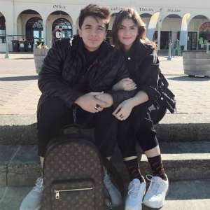 Unggah Foto Bareng Hilda, Billy Syahputra Panen Cibiran