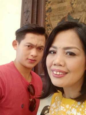 2 Tahun Lagi, Elly Sugigi dan Irfan Sbaztian Menika