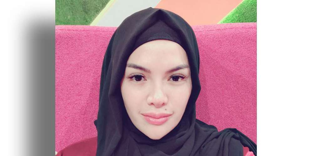 Nikita Mirzani Ungkap Dipo Latief Banyak Hutang