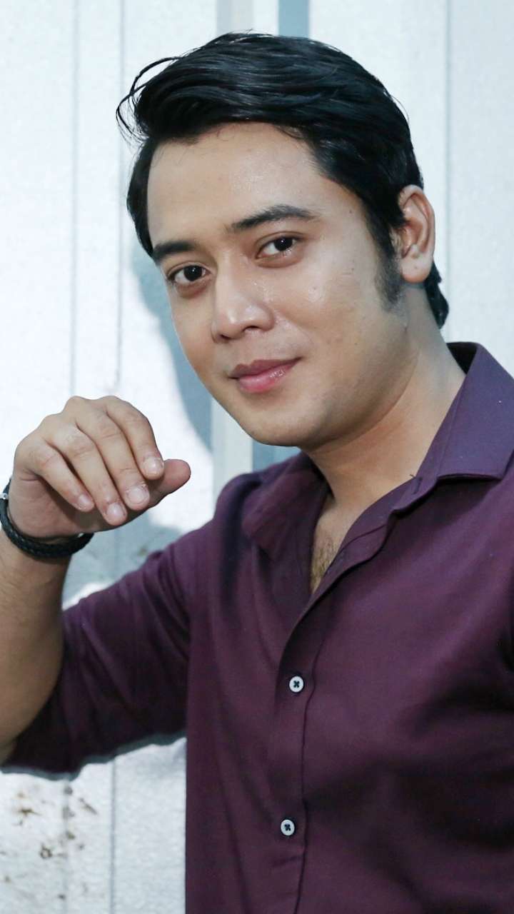 Ditelepon Billy Syahputra Pas Live, Begini Reaksi Kriss Hatta
