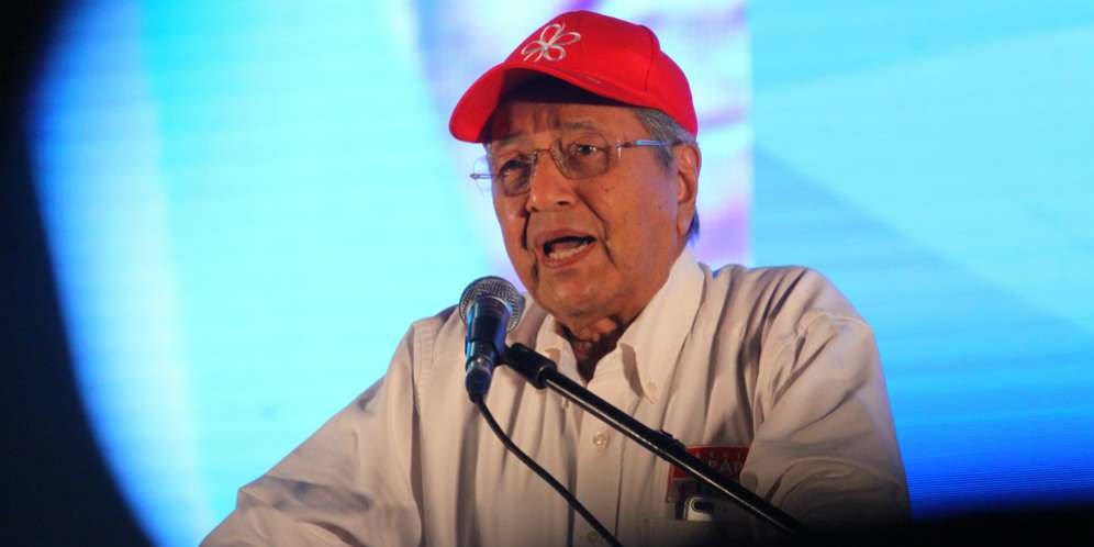 Mahathir Mohamad Jual Aset Malaysia untuk Bayar Utang