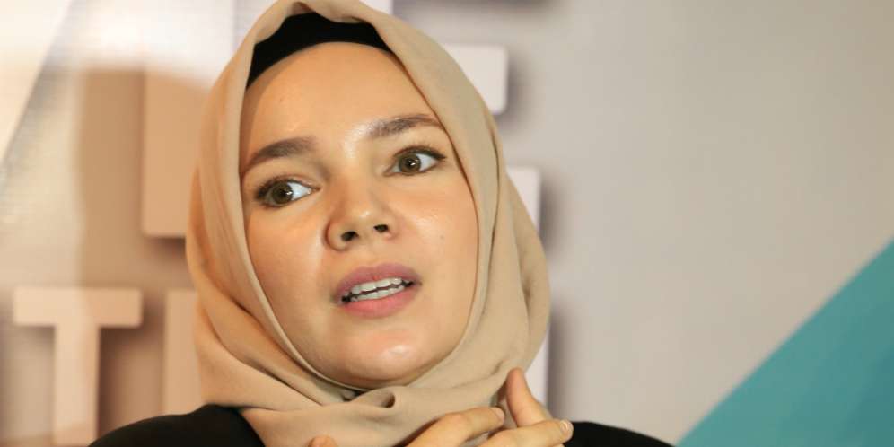 Pesawat Lion Air Jatuh, Dewi Sandra Ingatkan Soal Ajal dan Kematian