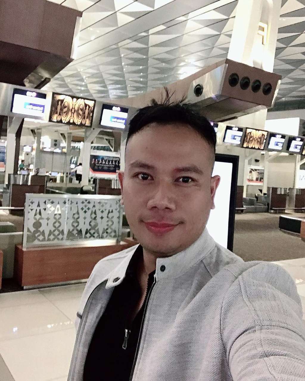 vicky prasetyo