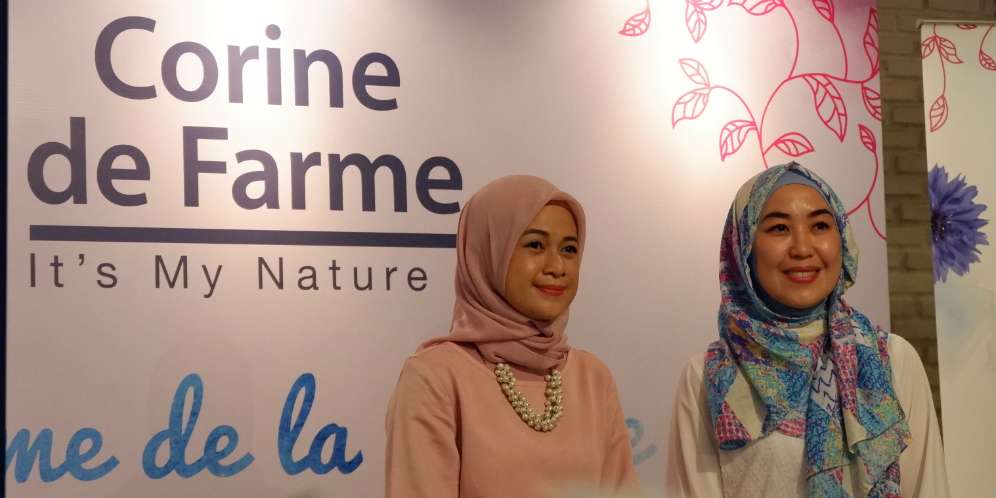 Corine de Farme/Mega Rasmiyati
