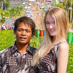 Ucapan Nur Khamid Saat Minta Izin Mertua Bule Cantik