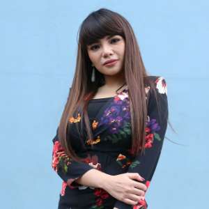 DJ Dinar Candy Pernah Ditawar Lewat Rumah dan Mobil