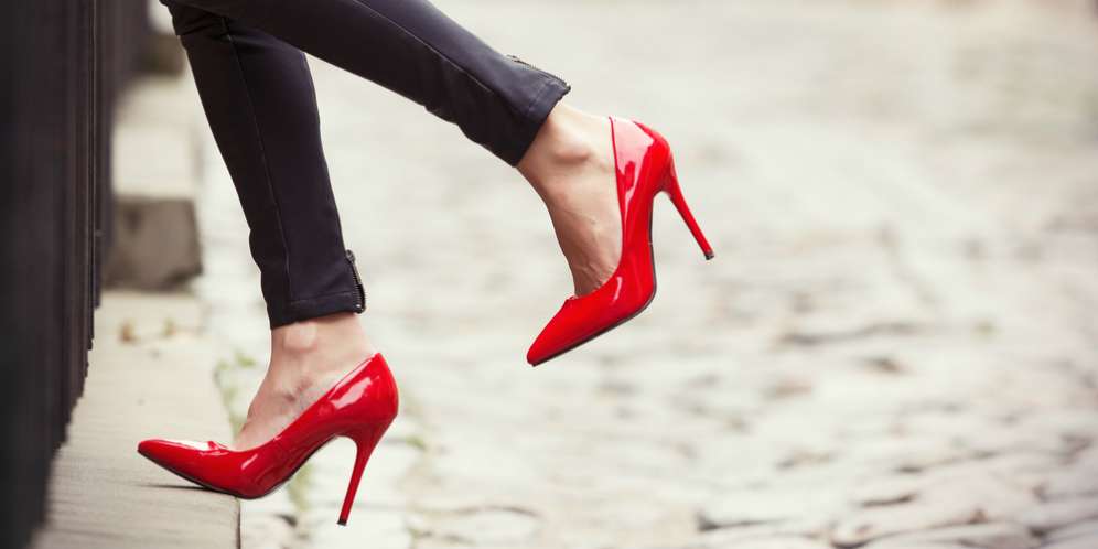 7 Panduan Memilih 'High Heels' Agar Tidak Menyiksa Kaki