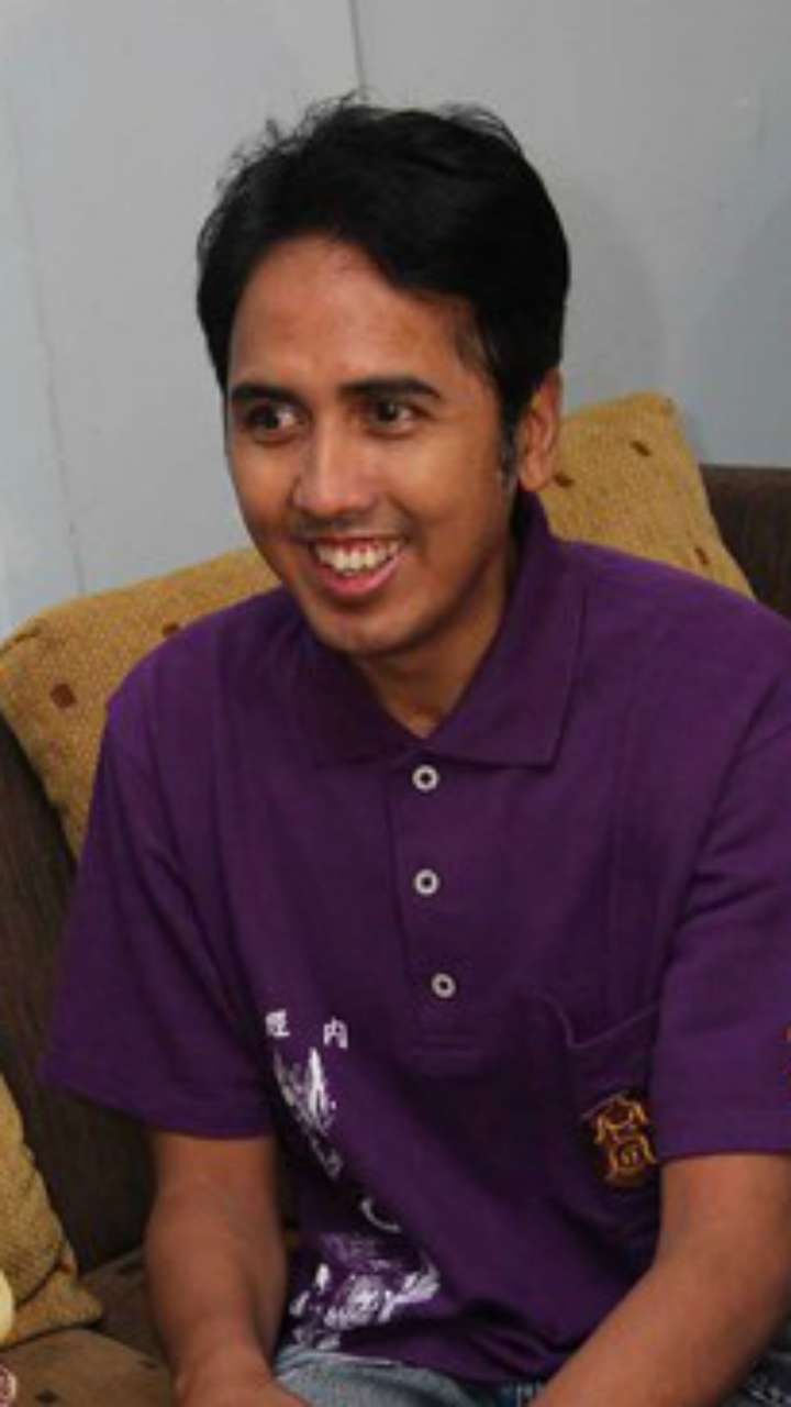 Rayakan Ultah ke 50, Ibunda Gugun Gondrong Ungkap Rahasia Kebugaran Putranya