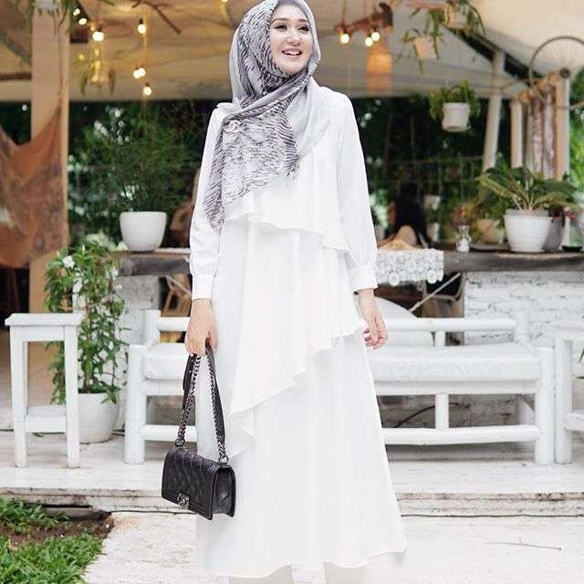 Instagram.com/dianpelangi
