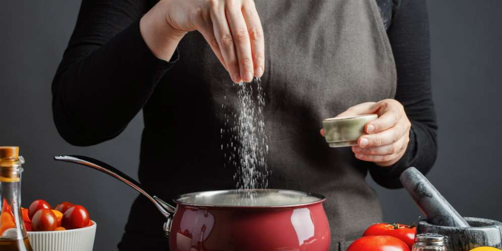Hindari 3 Kesalahan Saat Membumbui Masakan