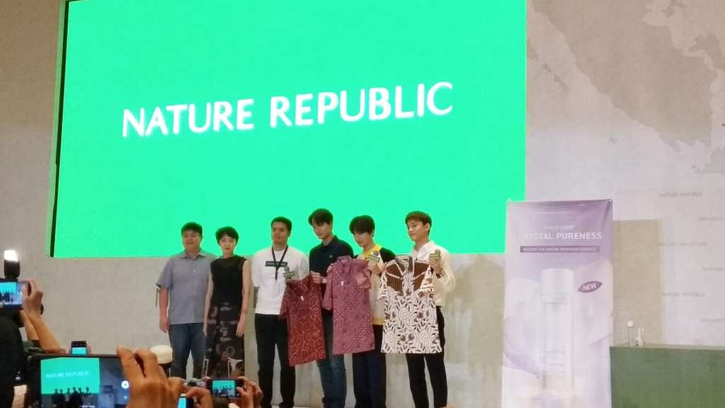 EXO