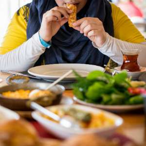 Porsi Makan Tepat, Kunci Menjaga Level Gula Darah