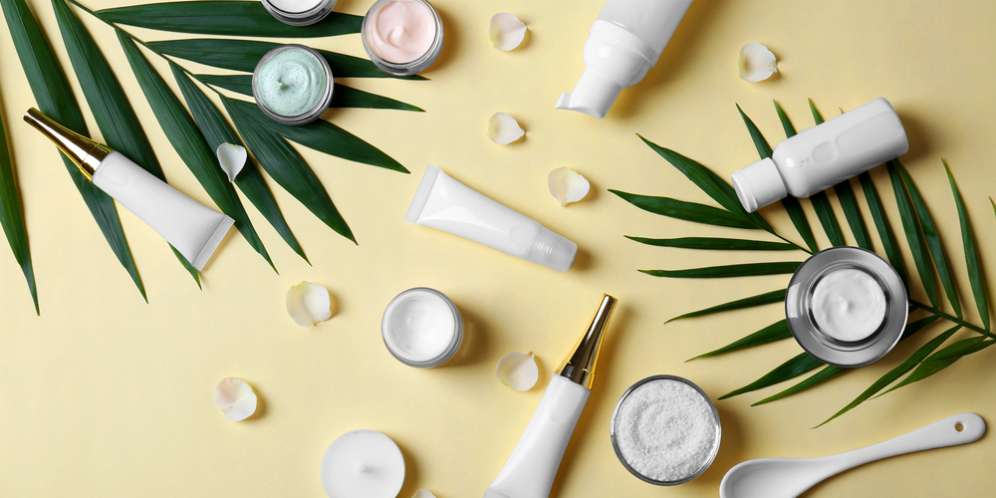 Amankah Memakai Produk Skincare dari Rangkaian yang Berbeda?