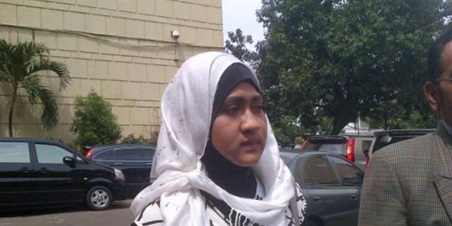 Dicerai Aceng Fikri Lewat SMS 7 Tahun Lalu, Begini Kabar Terbaru Fanny Octora Dicerai Aceng Fikri Lewat SMS 7 Tahun Lalu, Begini Kabar Terbaru Fanny Octora