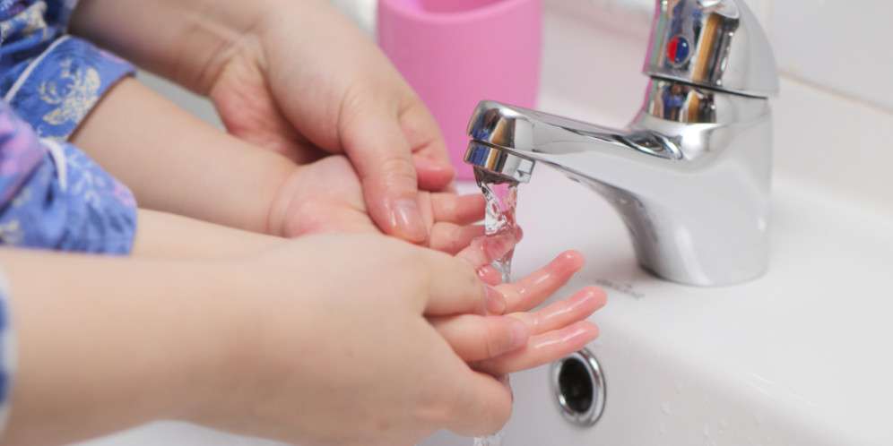 Kiat dan Cara Mengajari Anak Mencuci Tangan yang Benar
