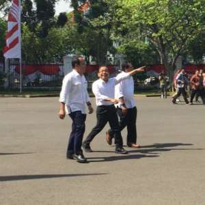 Pratikno, Nico Harjanto & Fadjroel Rachman Datang Bareng ke Istana