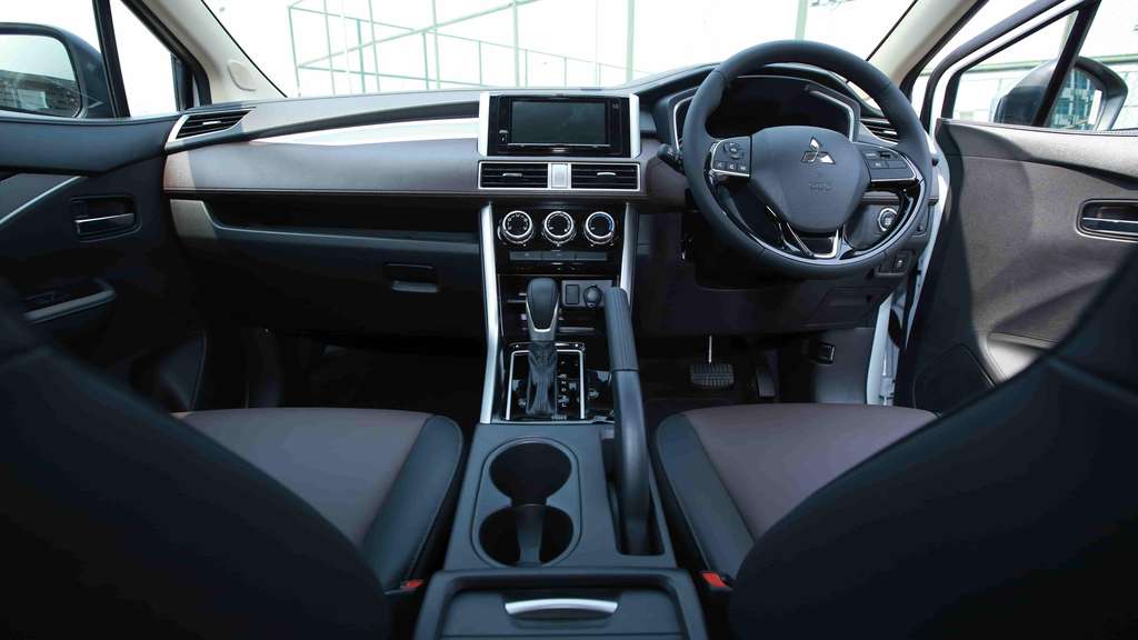 Fitur dan Desain Mitsubishi Xpander Cross