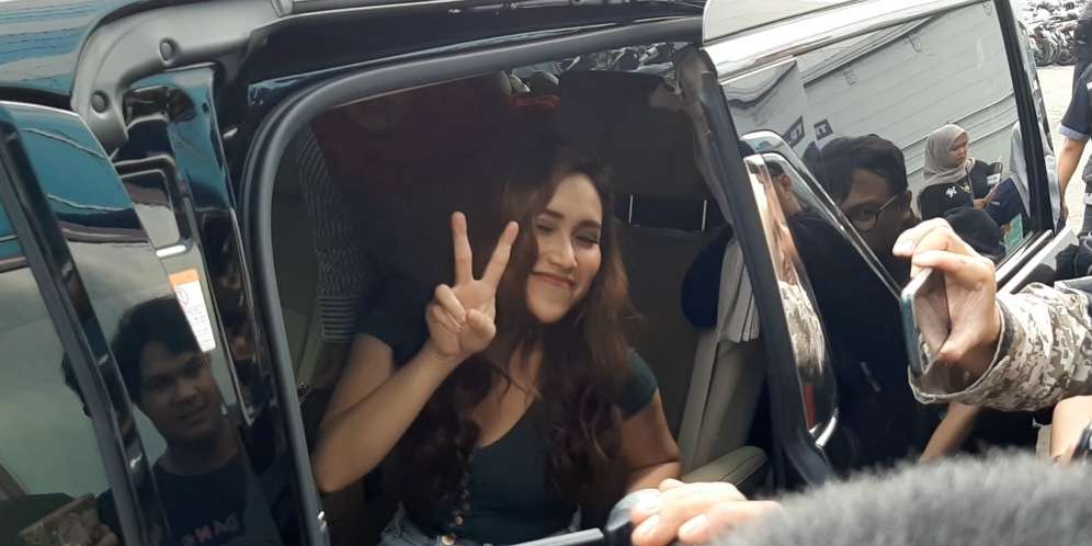 Ayu Ting Ting