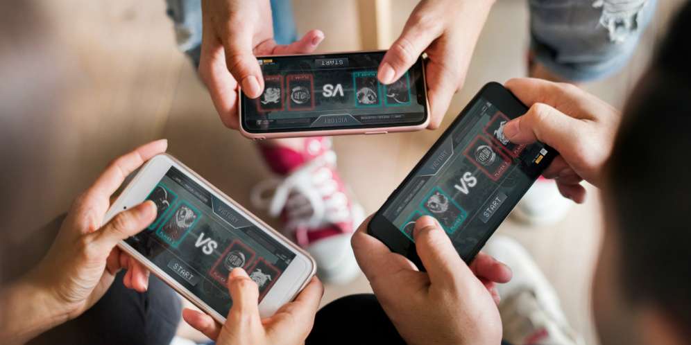 Keren Emak-emak Dapat Duit Rp61 Juta dari Main Game Online
