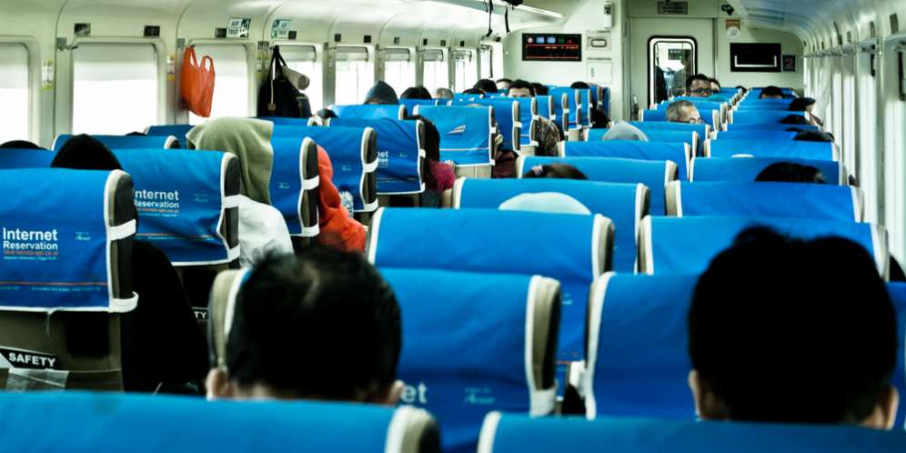Hal-hal yang Perlu Diperhatikan Sebelum Memesan Tiket Kereta Api Secara Online