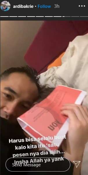 Ardi bakrie dan nia ramadhani