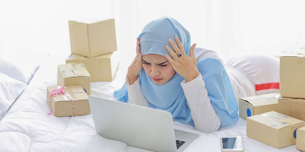 Hobi Main Gadget di Masa Pandemi Corona? Waspada sama Bahaya Blue Light Ya