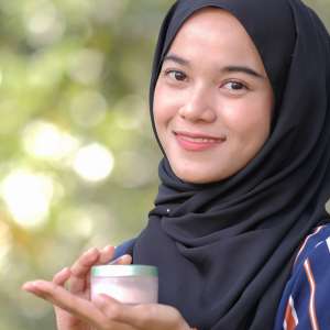Tips Merawat Kulit Agar Lebih Glowing Setelah Melahirkan