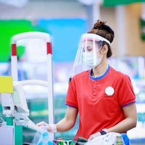 New normal, Perlukah Face Shield Digunakan Sehari-hari?
