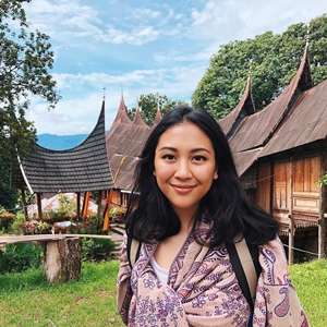 Ragu dengan Kasiat Kalung Anti Corona, Sherina Munaf Beri Komentar Menohok